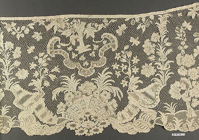 Flounce, Needle lace, French 