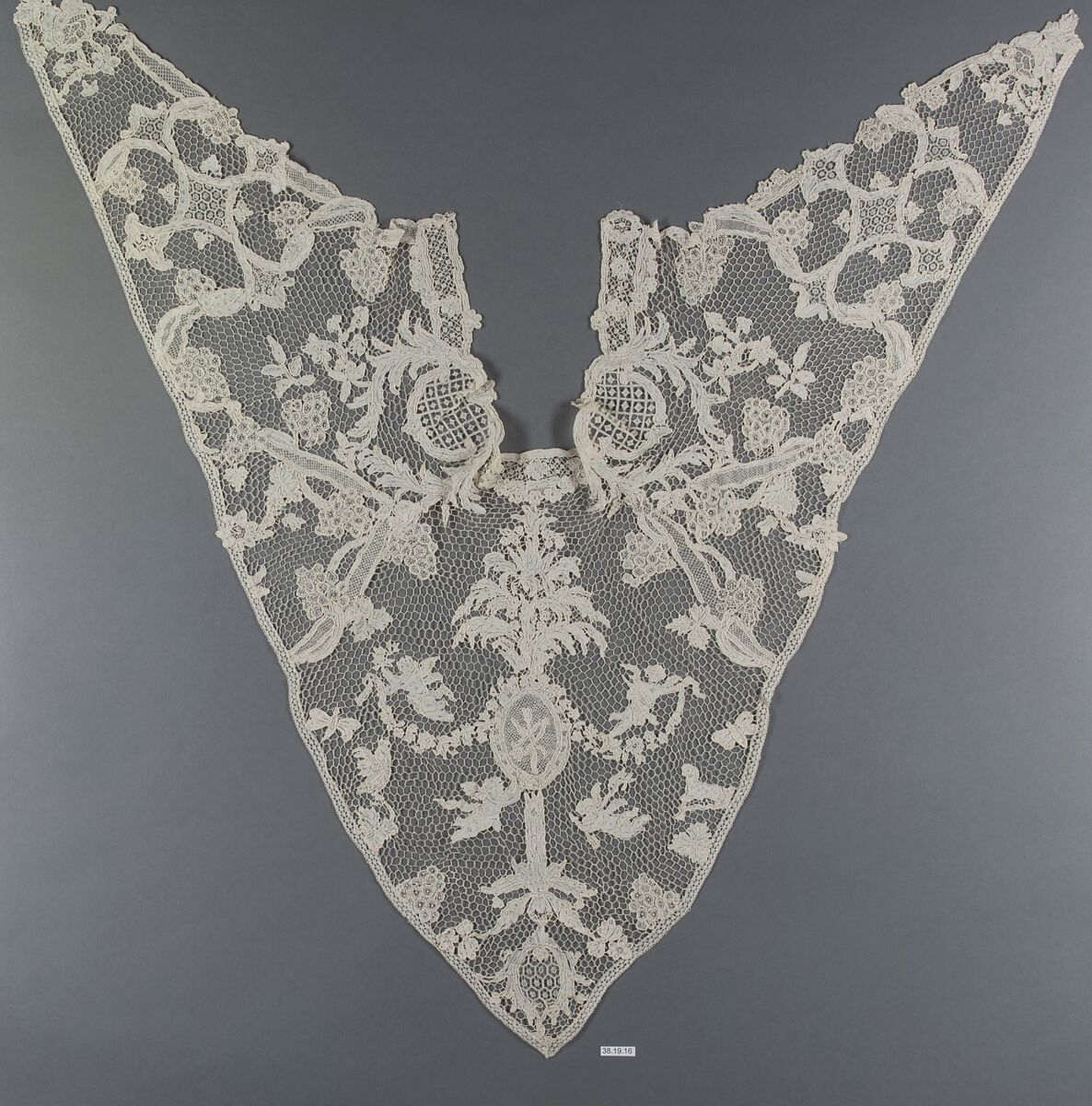 Gilet, Needle lace, French