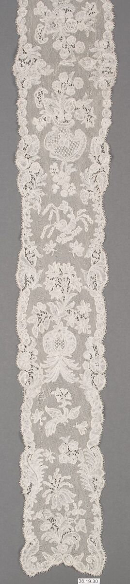 Lappet, Bobbin lace, point d'Angleterre, Flemish or French