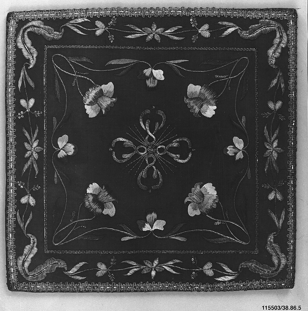 Burse, Silk and metal thread on silk, Chinese, for European market