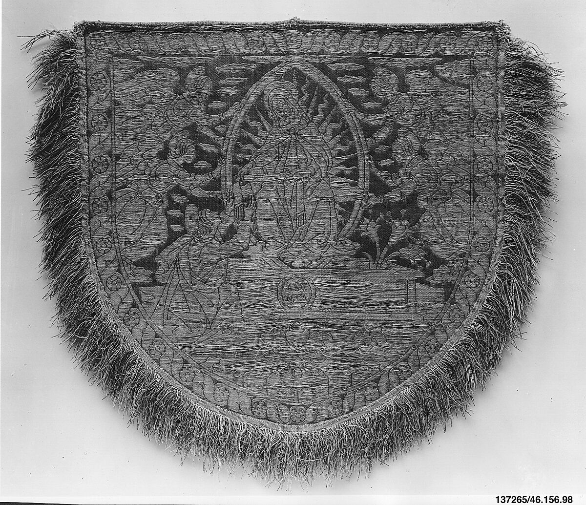 Hood for a cope, Silk, linen and metal thread, Italian, Florence 