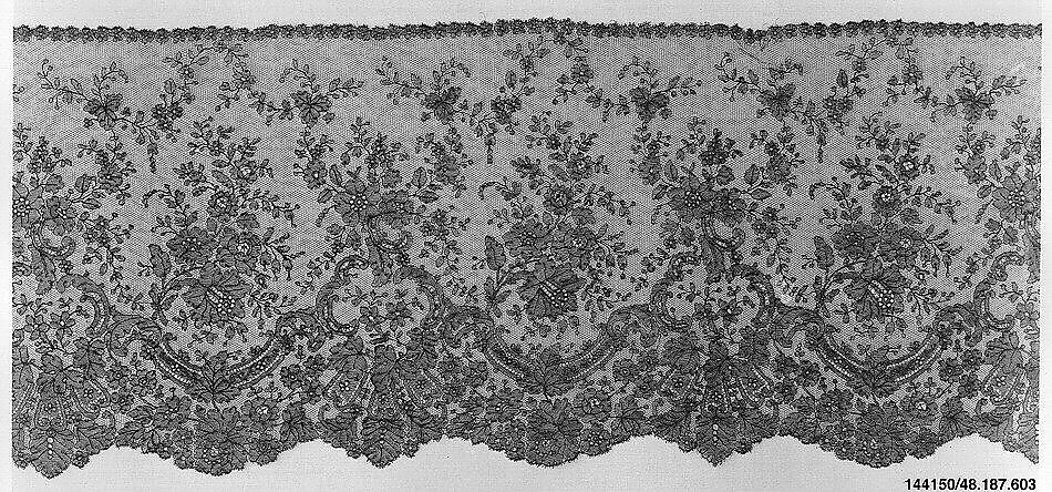 Border, Bobbin lace, Chantilly lace, silk, French, Chantilly 