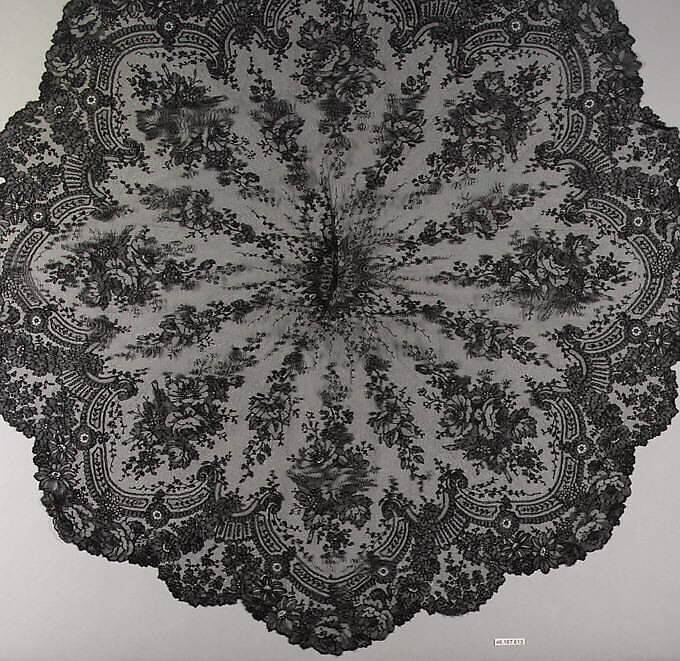 Parasol cover, Bobbin lace, French, Chantilly 