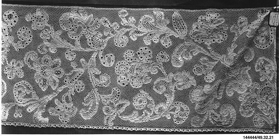 Border, Bobbin lace, Milanese lace, Italian