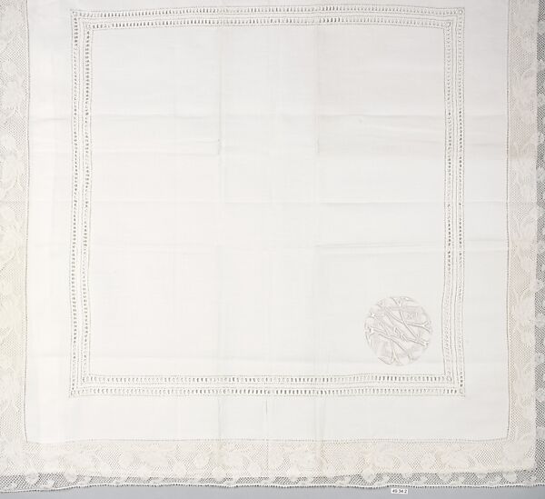Pillowcase (part of a set), Bobbin lace, Valenciennes lace, drawnwork, linen and silk, French, Bailleul