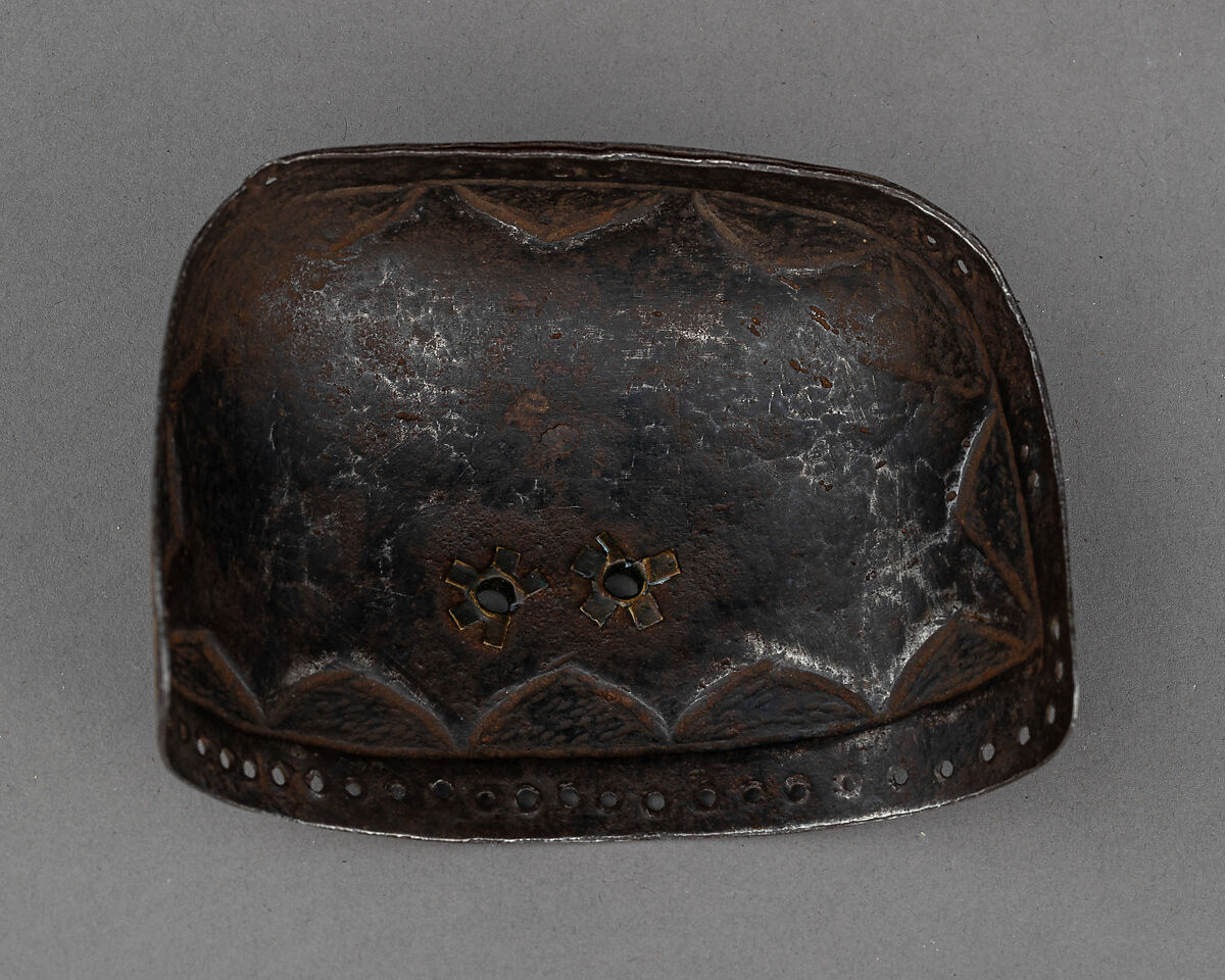 Toe Cap from a Sabaton of Emperor Charles V, Attributed to Desiderius Helmschmid (German, Augsburg, 1513–1579), Steel, gold, German, Augsburg