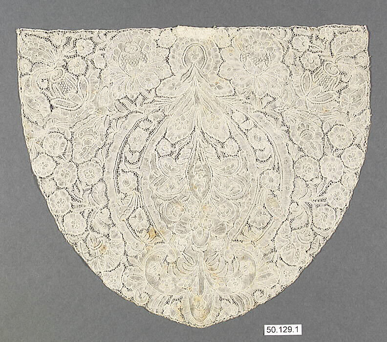 Cap crown and lappet, Bobbin lace, point d'Angleterre, Flemish 