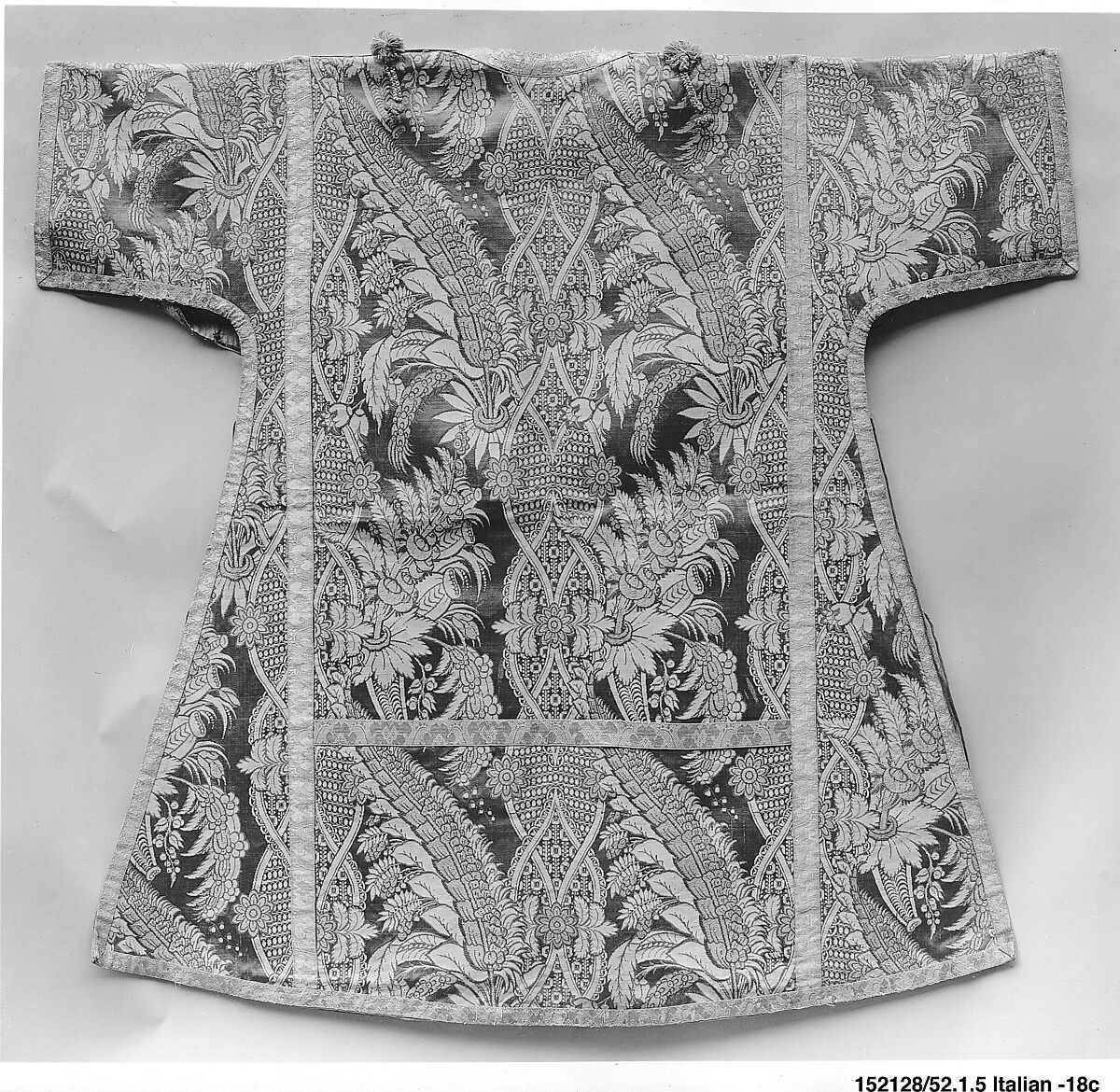 Dalmatic, Silk and metal thread, Italian 