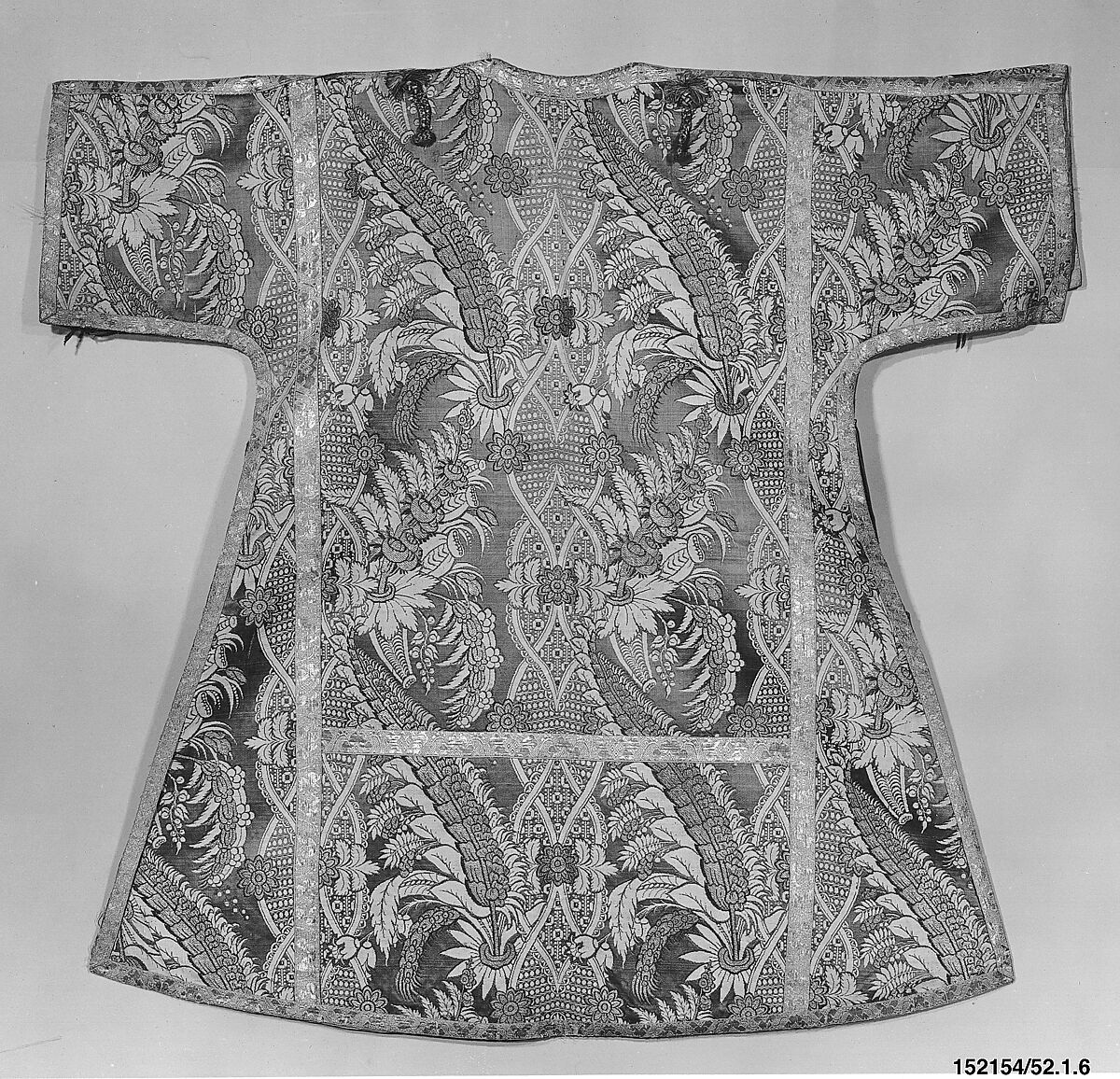 Dalmatic, Silk and metal thread, Italian 