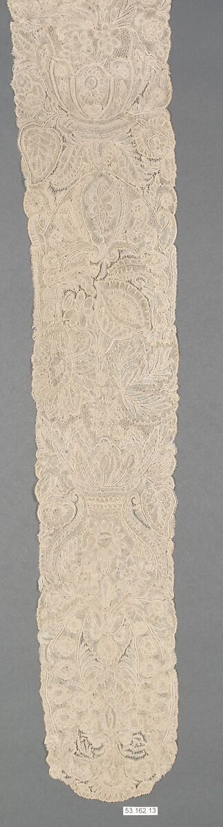 Pair of lappets, Bobbin lace, point d'Angleterre, Flemish, Brussels