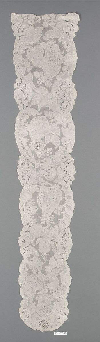 Pair of lappets, Bobbin lace, point d'Angleterre, Flemish, Brussels