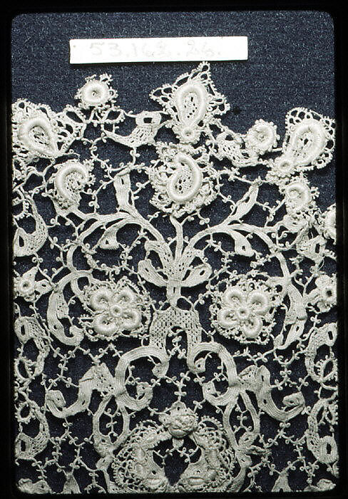 Lappet (one of a pair), Needle lace, Italian, Venice