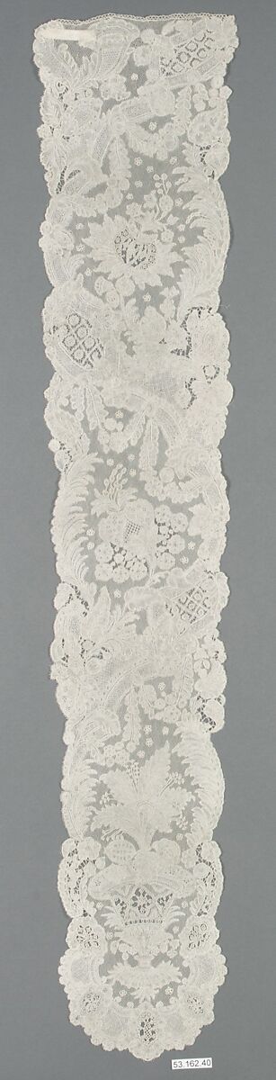 Pair of lappets, Bobbin lace, point d'Angleterre, Flemish, Brussels