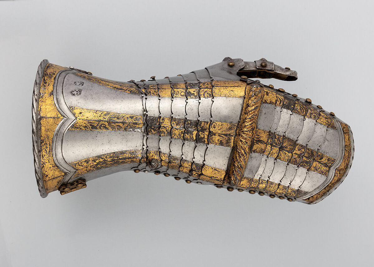 Pair of Mitten Gauntlets, Valentin Siebenbürger (German, Nuremberg, ca. 1510–1564, master in 1531), Steel, gold, German, Nuremberg