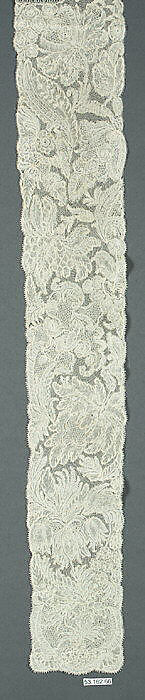 Pair of lappets and joined cap edging, Bobbin lace, point d'Angleterre, Flemish, Brussels 