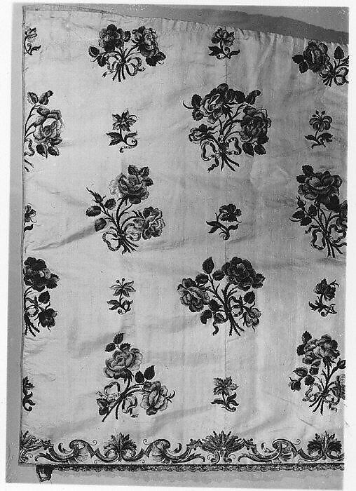 Statue robe, Silk and metal thread, Italian