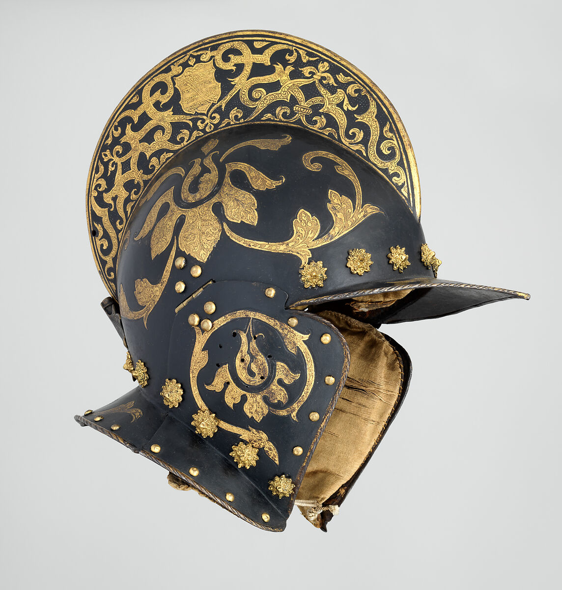 Burgonet, Steel, gold, pigment, brass, 
textile, German, Augsburg 