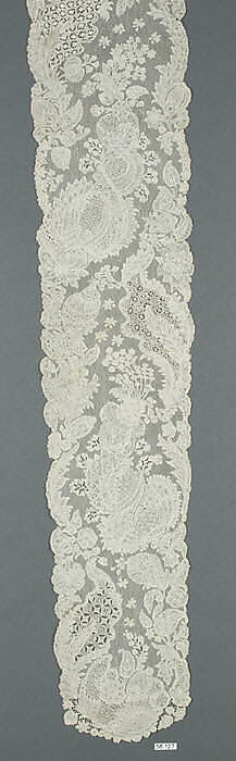 Pair of joined lappets, Bobbin lace, point d'Angleterre, Flemish, Brussels 