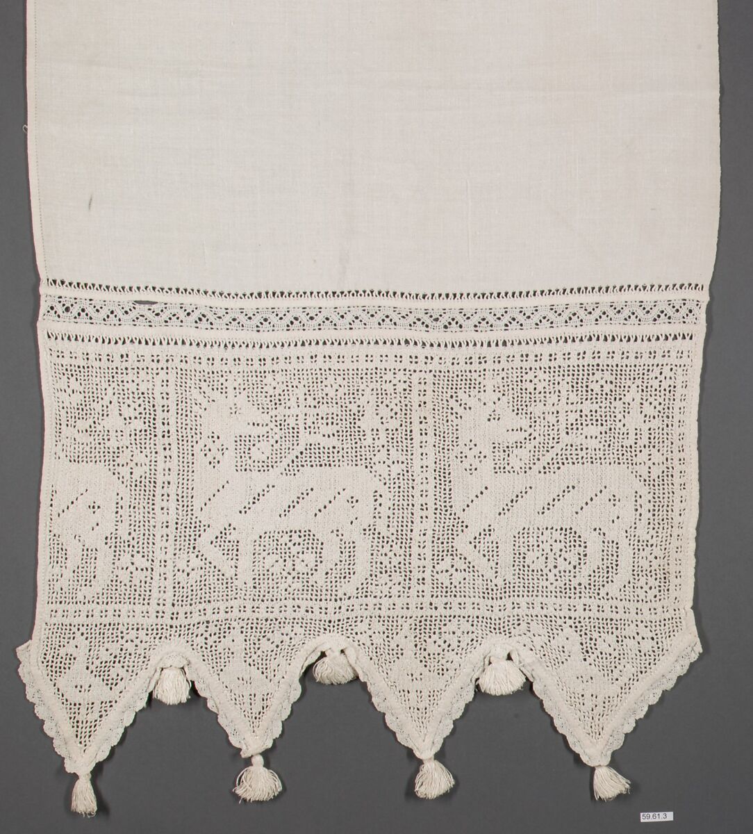 Towel, Drawnwork, bobbin lace, linen, Spanish