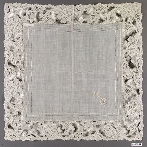 Handkerchief, Bobbin lace, Flanders lace, Mechlin lace, drawnwork, linen, French 