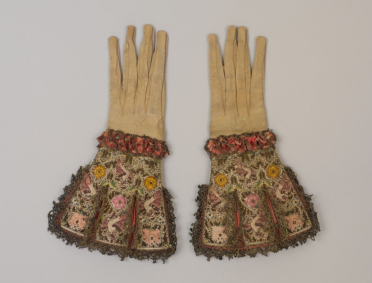 Pair of gloves, Leather, satin worked with silk and metal thread; long-and-short, satin knot, and couching stitches; metal bobbin lace, British 