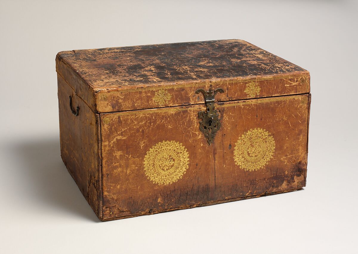 Box for a casket, Leather, British 