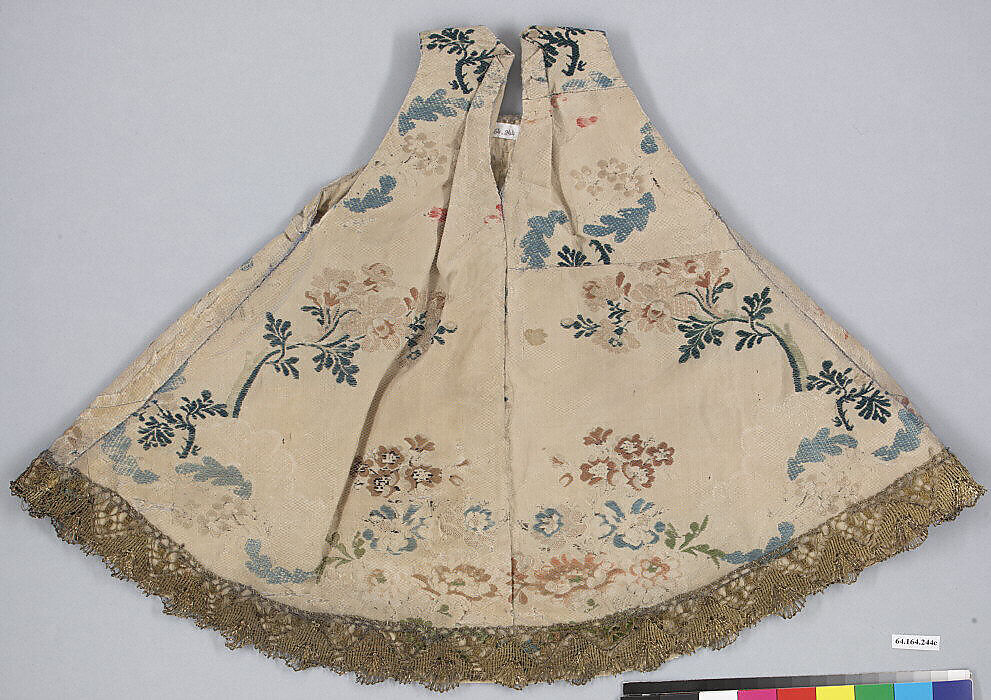 Dress for a statuette, Polychromed lead, glass; silver; silk and silver-gilt lace, Spanish