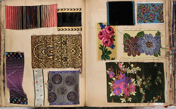 Patterned silks (12 books), Silk, French 