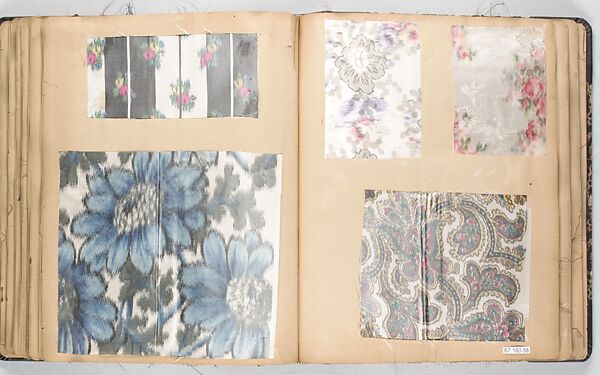 Patterned silks (12 books), Silk, French 