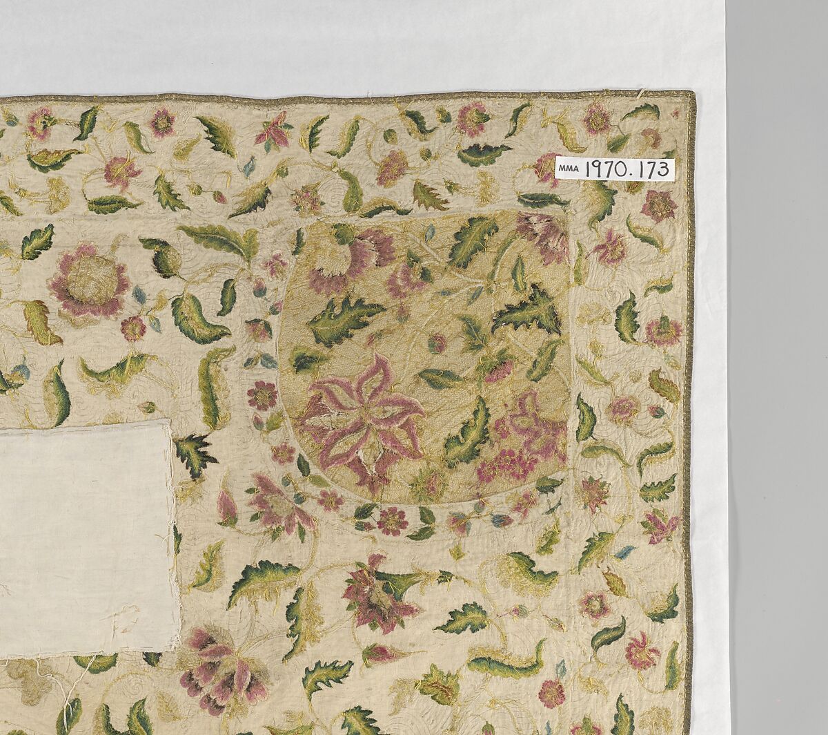 Bedcover, Silk and metal-wrapped thread on linen, British
