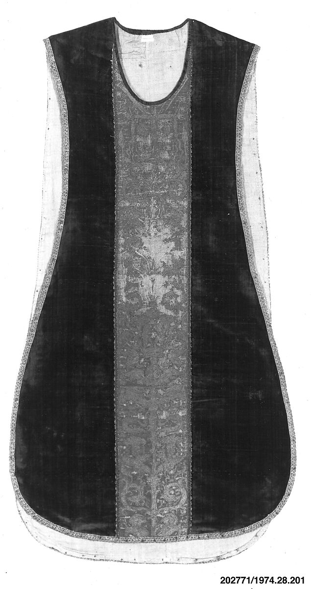 Chasuble, Silk, linen, metal thread, French