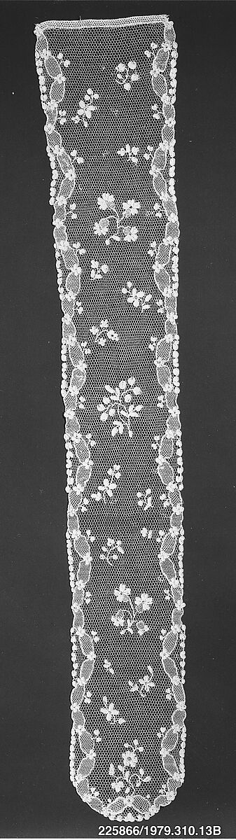 Lappet (one of a pair), Needle lace, point d'Argentan, linen, French 