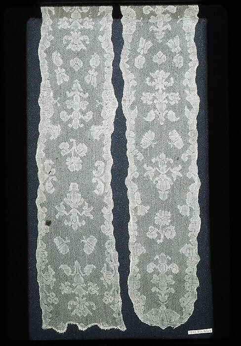 Two joined lappets, Linen, bobbin lace, Franco-Flemish 