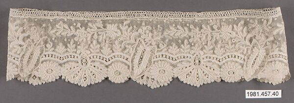 Cuff (one of a pair), Bobbin lace, point d'Angleterre, Belgian or Flemish 