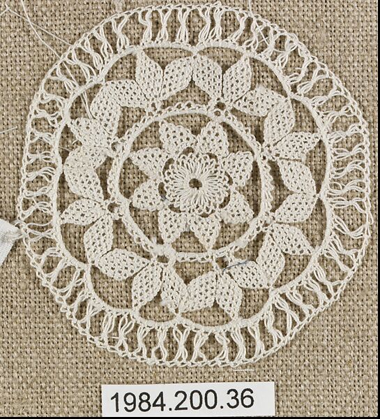 Small roundel, Cotton, needle lace, Armenian