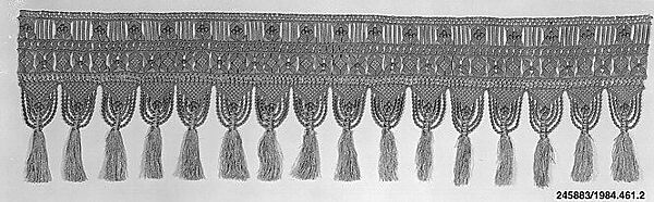 Valance, Bast fiber, macrame, British