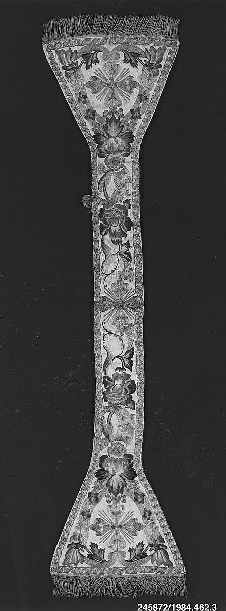 Maniple (one of a set of five vestments), Silk, metal thread, Italian, probably Sicily