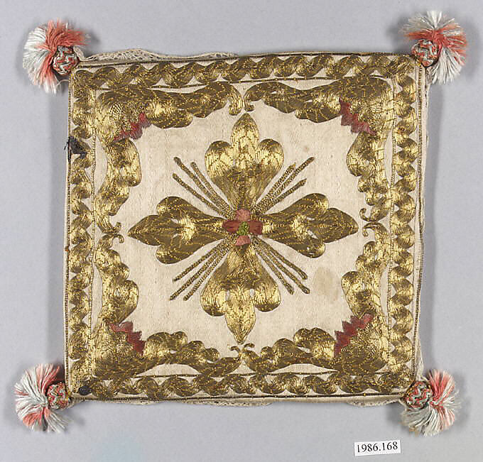 Chalice Veil, SIlk, metal thread and linen, Italian, probably Sicily 
