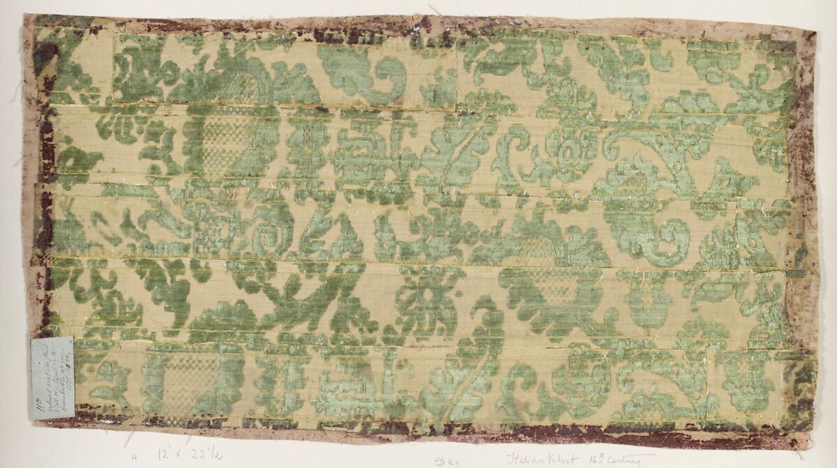 Fragment, Silk, metal thread, Italian