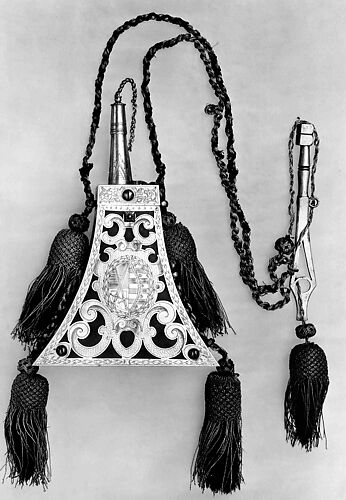 Powder Flask and Wheellock Spanner Made for the Bodyguard of the Prince-Elector of Saxony