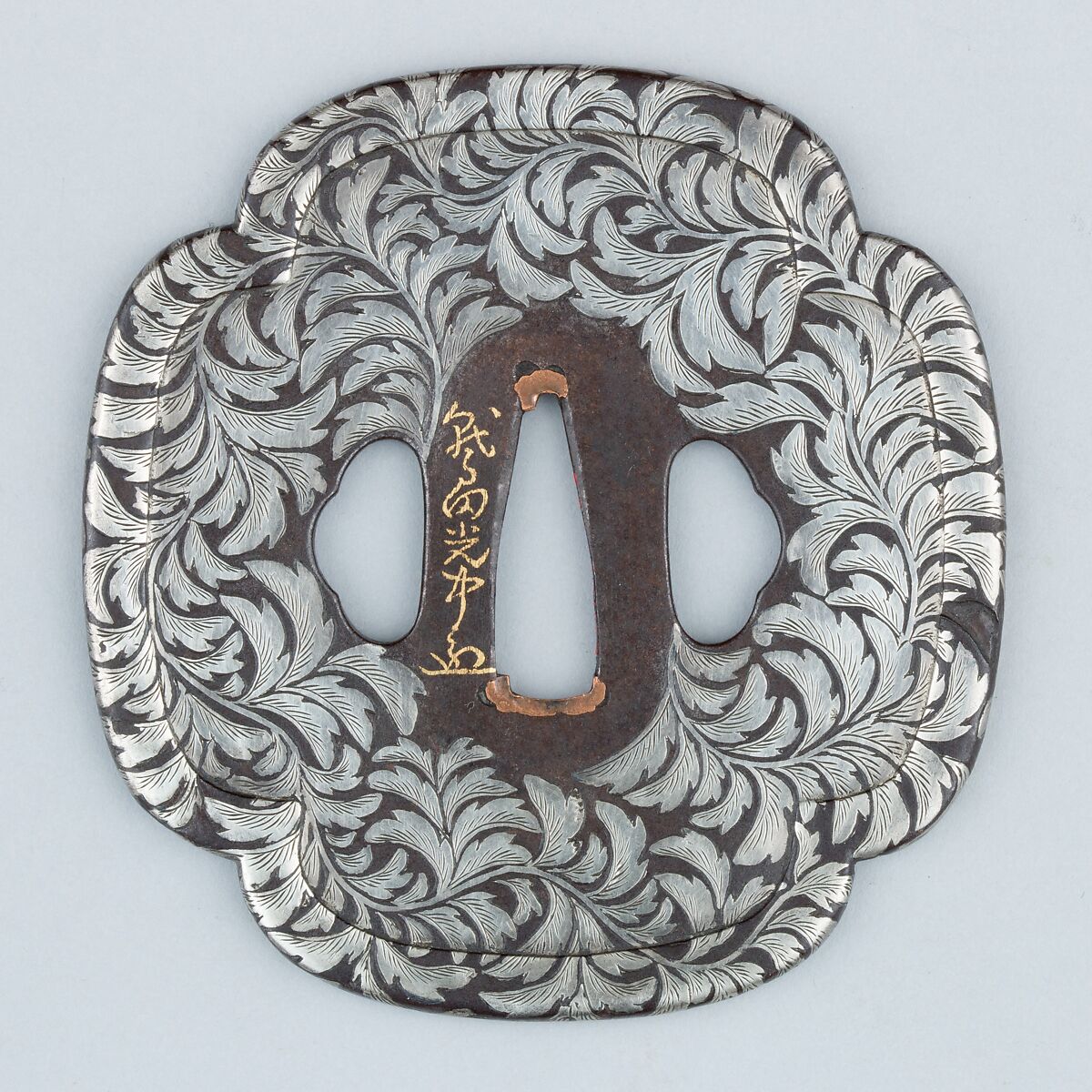 唐草図鐔 Sword Guard (<i>Tsuba</i>), Inscribed by 鷲田光中作 Washida Mitsunaka (Japanese, 1830–1889), Iron, silver, copper, Japanese 