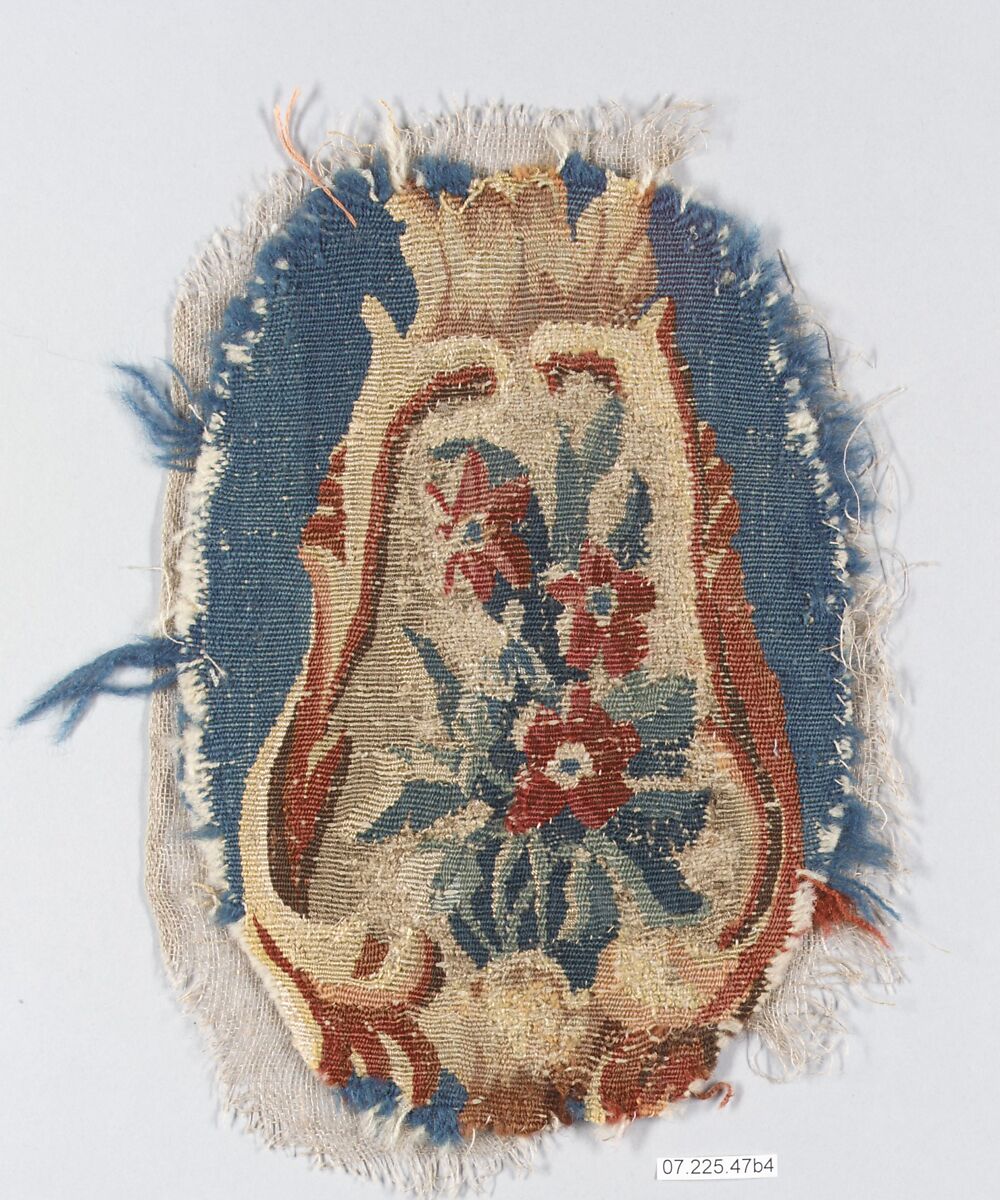 Rocaille cartouche with flowers, Probably manufactured in the Beauvais, Wool, silk (20-22 warps per inch, 8 per cm.), French, probably Beauvais 