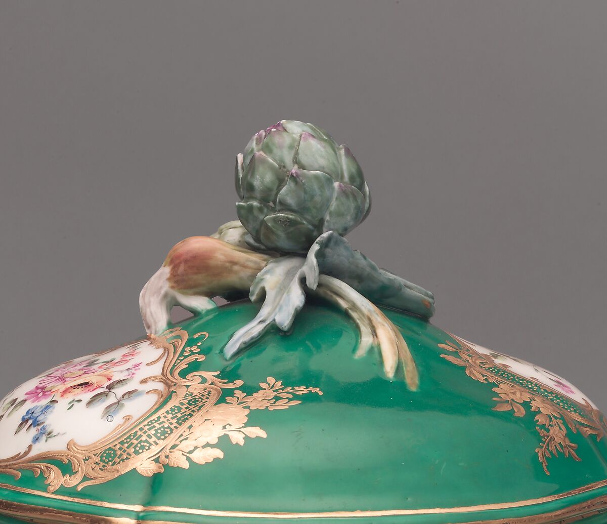 Tureen, Sèvres Manufactory (French, 1740–present), Soft-paste porcelain, French, Sèvres