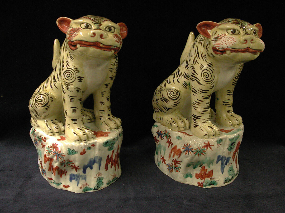 Two tigers, Porcelain, Japanese 