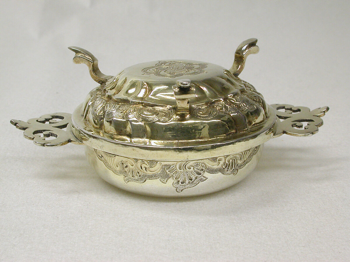 Écuelle, Johann Jakob Bruglocher II (German, active 1710–52), Silver gilt, German, Augsburg 