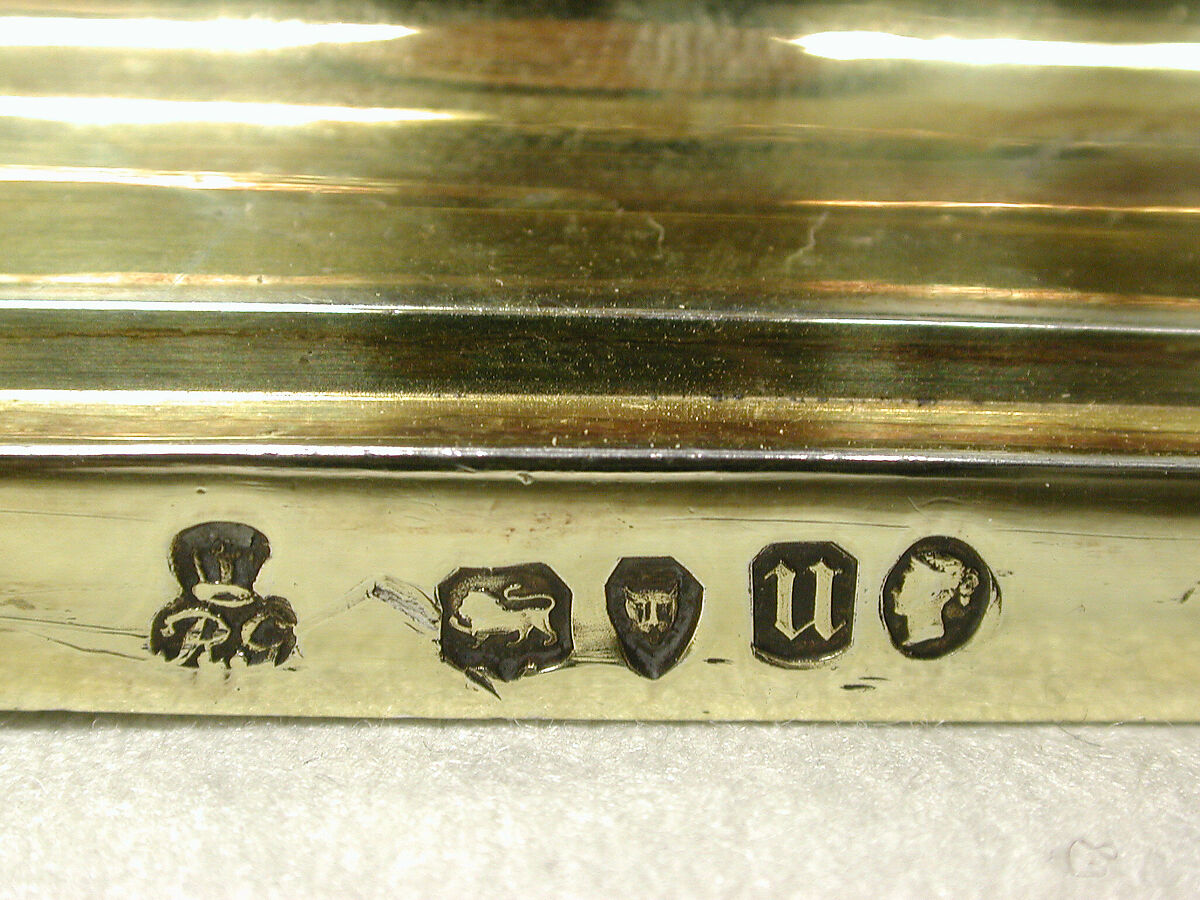 Casket, Unknown maker for R. &amp; S. Garrard &amp; Co. (founded 1735), Shell cameo; Macassar ebony; silver-gilt, British (casket) and Italian (cameos)