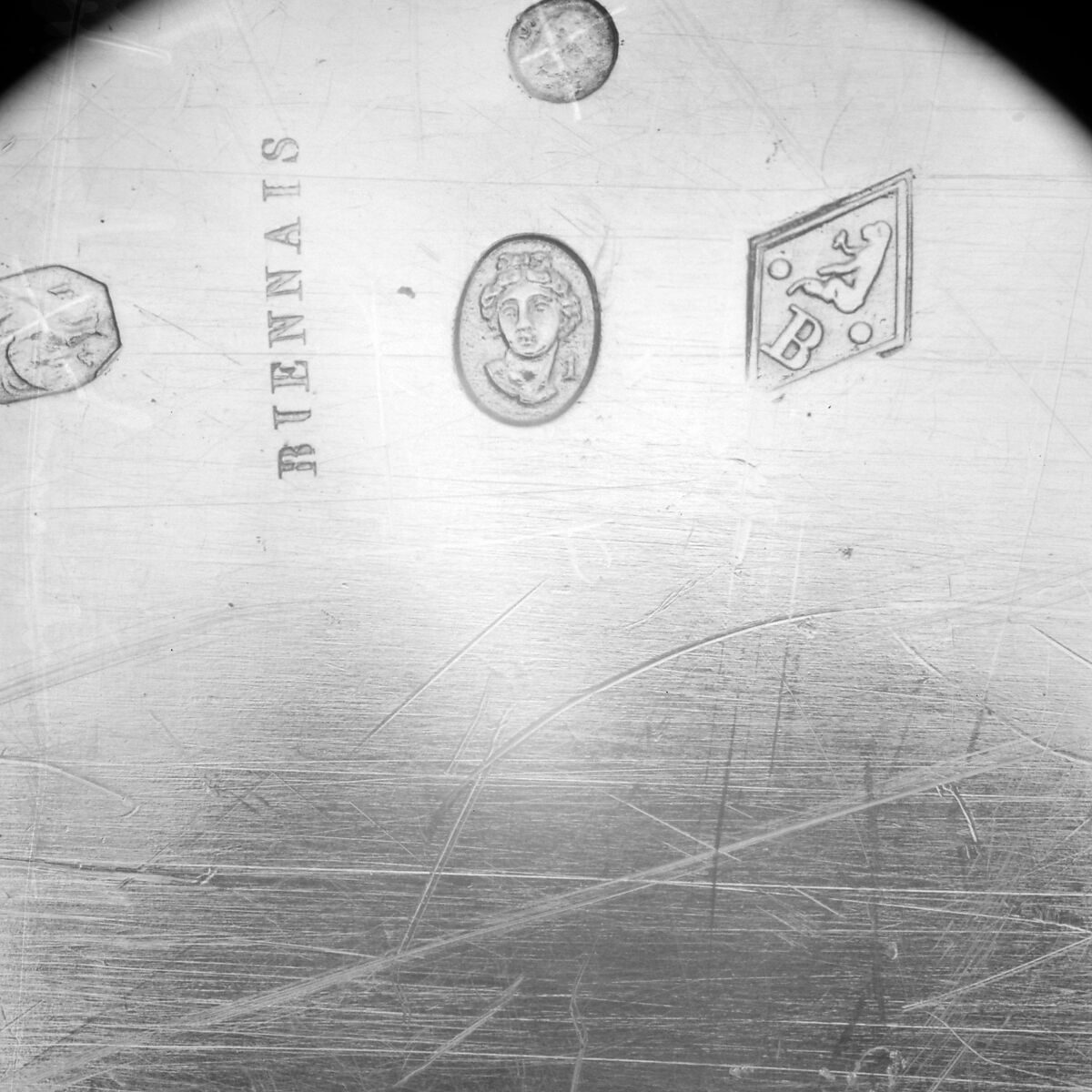 Dish with cover (part of dining service), Martin-Guillaume Biennais (French, 1764–1843, active ca. 1796–1819), Silver gilt, French, Paris