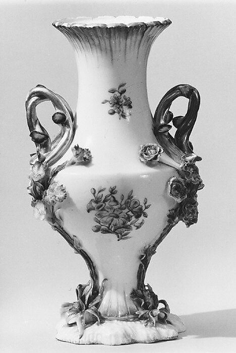 Vase (vase Duplessis) (one of a group of three), Vincennes Manufactory (French, ca. 1740–1756), Soft-paste porcelain, French, Vincennes 