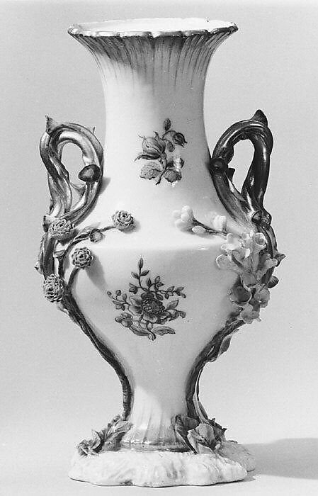 Vase (vase Duplessis) (one of a group of three), Vincennes Manufactory (French, ca. 1740–1756), Soft-paste porcelain, French, Vincennes 