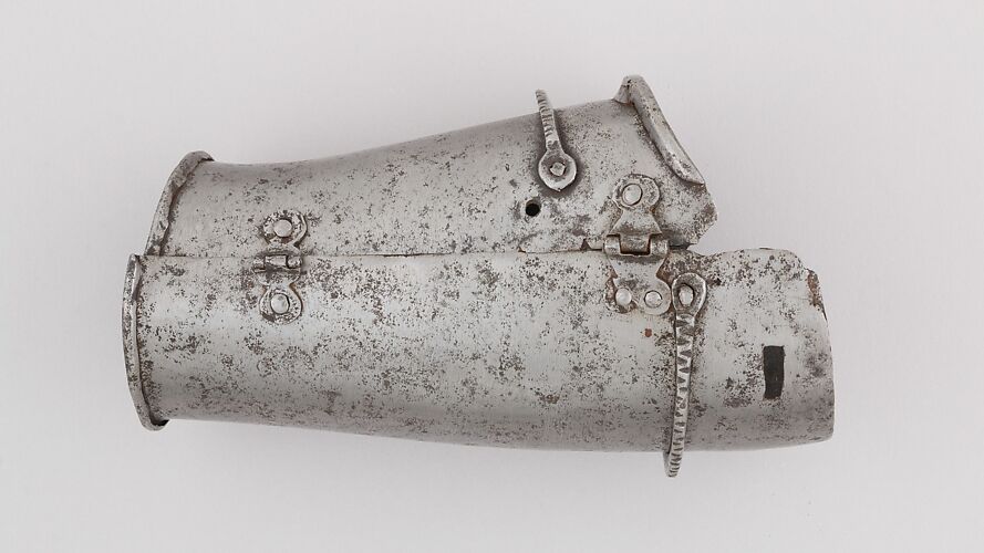 Outer Plate of a Forearm Defense (Vambrace)